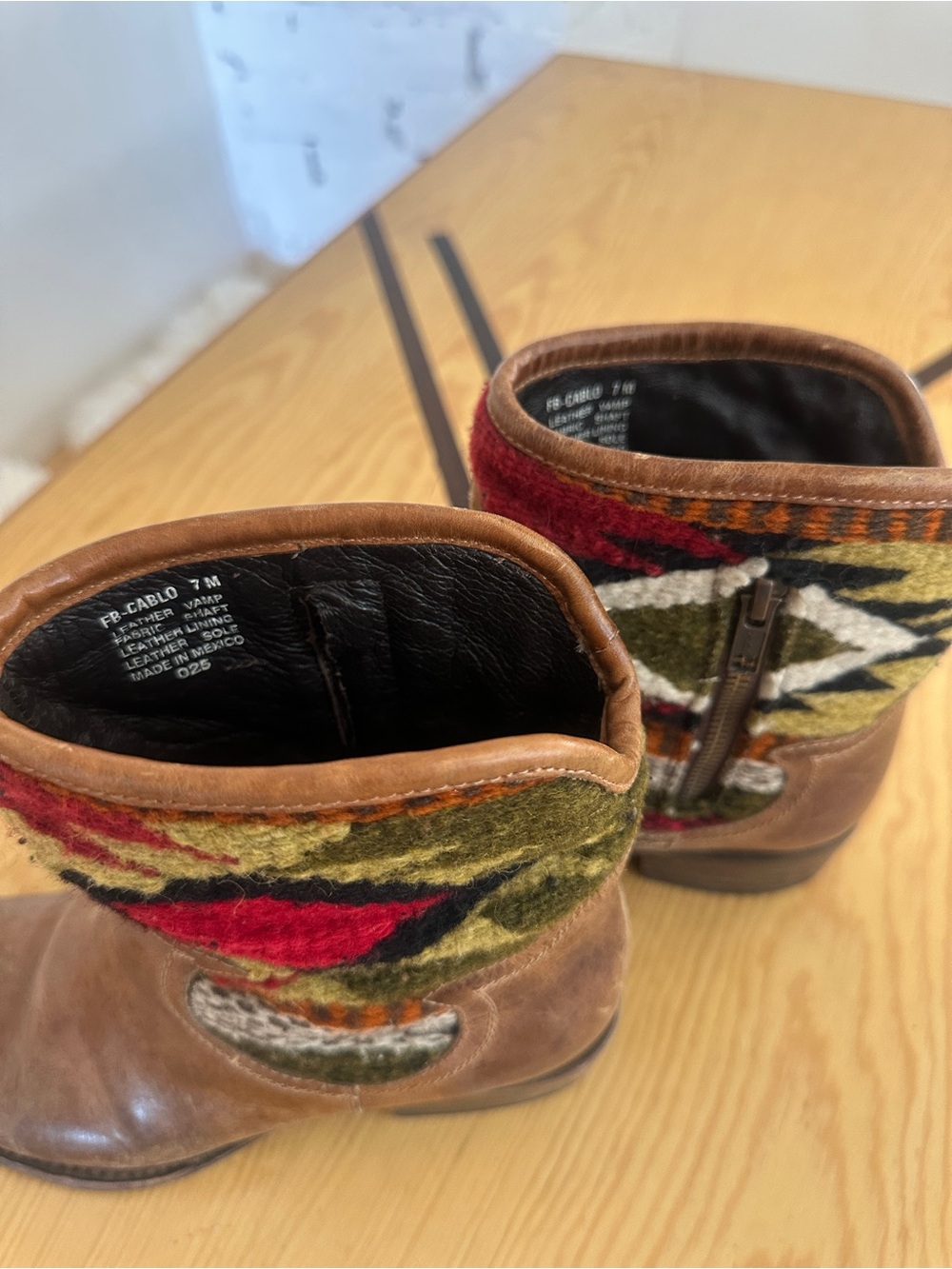 Freebird Cablo 7 Women's Brown Leather Ankle Boots w/ Multicolor Aztec Knit Cuff - Picture 4 of 7